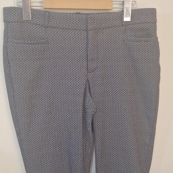 Banana Republic Sloan fit geometric print pants Spring 2020  SZ 6 - Picture 3 of 7